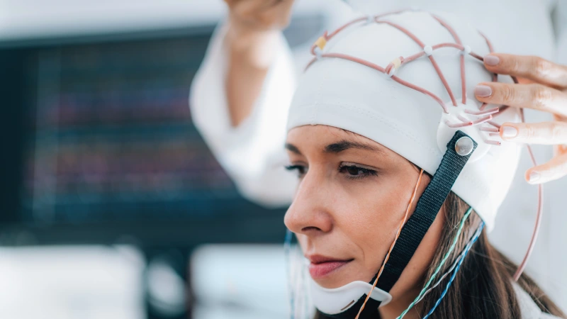 Elektrofizyoloji İncelemeleri | EEG ve EMG İşlemi