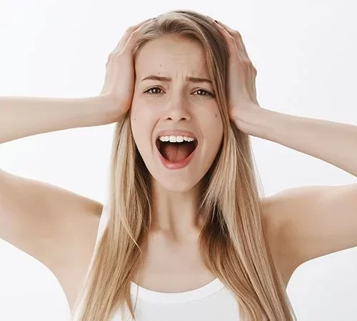 ses-estetigi-m ses estetiği bağıran kadın