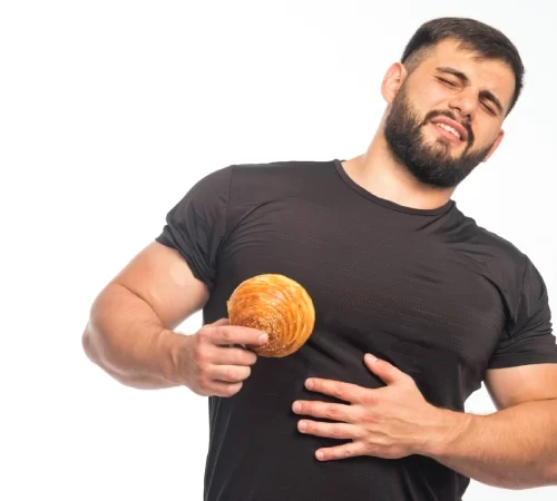 Geçirgen bağırsak sendromu yaşayan adam