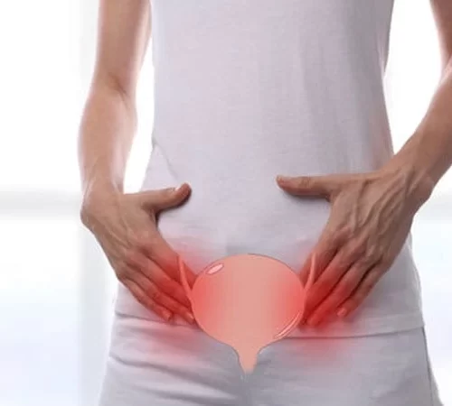 idrar-yolu-enfeksiyonu-m idrar yolu enfeksiyonu yüzünden kasık ağrısı yaşayan kadın