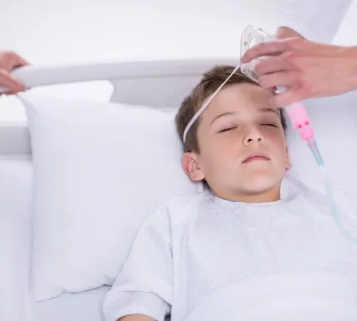 uyku-apnesi-laboratuvari-m uyku apnesi laboratuvarı yatan çocuk hasta