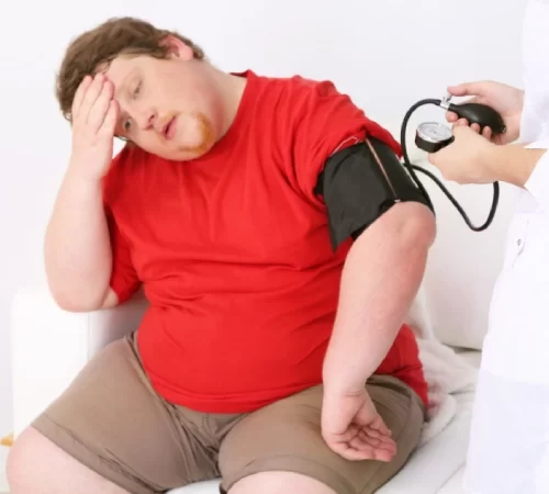 Obezitenin Yol Açtığı Hastalıklar - diyabet hastası bir obez
