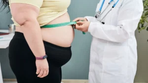 Gewichtszunahme nach Adipositas-OP verhindern: 4 Top-Tipps
