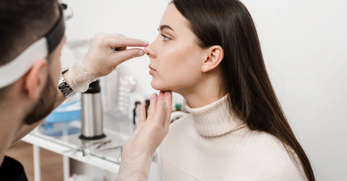 Septoplasti rinoplasti farkı: nefes alma ve estetik amaçlı burun ameliyatları