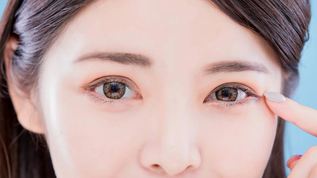 جراحی پلک برای چشم‌های آسیایی و اروپایی در ترکیه